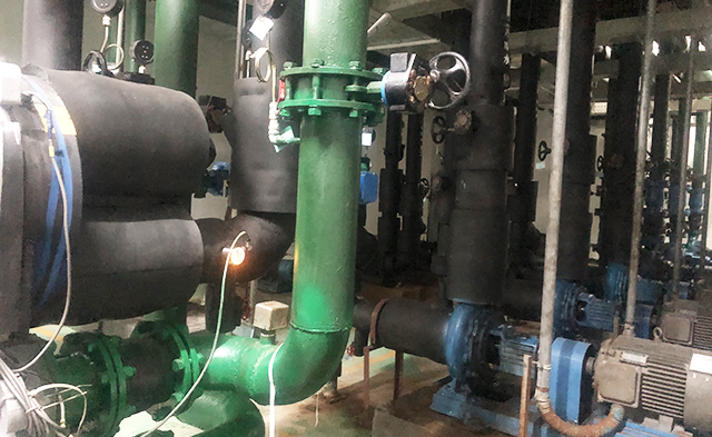 熱導(dǎo)式流量開關(guān)在大型冷水機組上的應(yīng)用